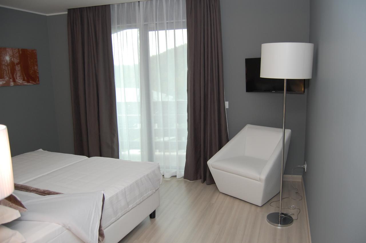 National Park Hotel & Spa Cotronei Экстерьер фото